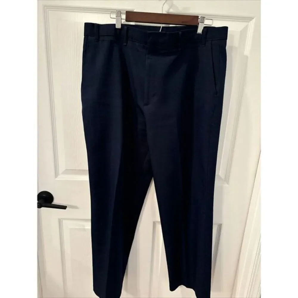 Levi's Mens Action Slacks Trouser Pants Size 38x29 Navy‎ Blue